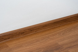 Soklov lita PVC 2,5m - Kingstone nr.131 EgibiFloors