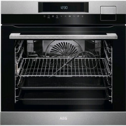 Vstavan rra AEG, 70 l, rka 56 cm, parn funkcie, teplotn sonda